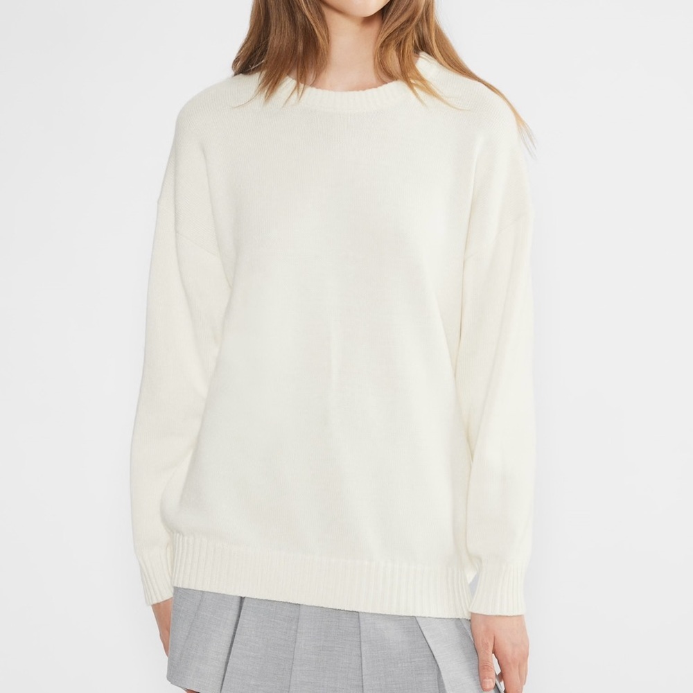 Aritzia - Sunday Best Women’s Cream Crewneck Sweater
